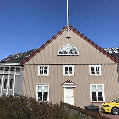 Ferienwohnung Tangs Ísafjörður Exterior foto